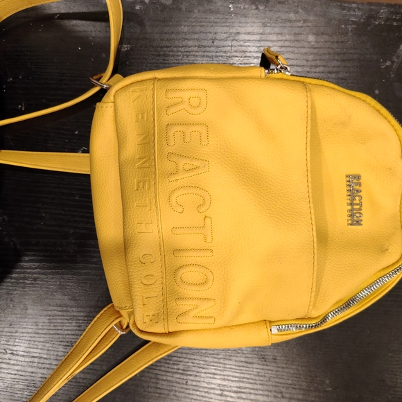 Kenneth Cole Reaction Yellow Backpack - Picture 1 of 5